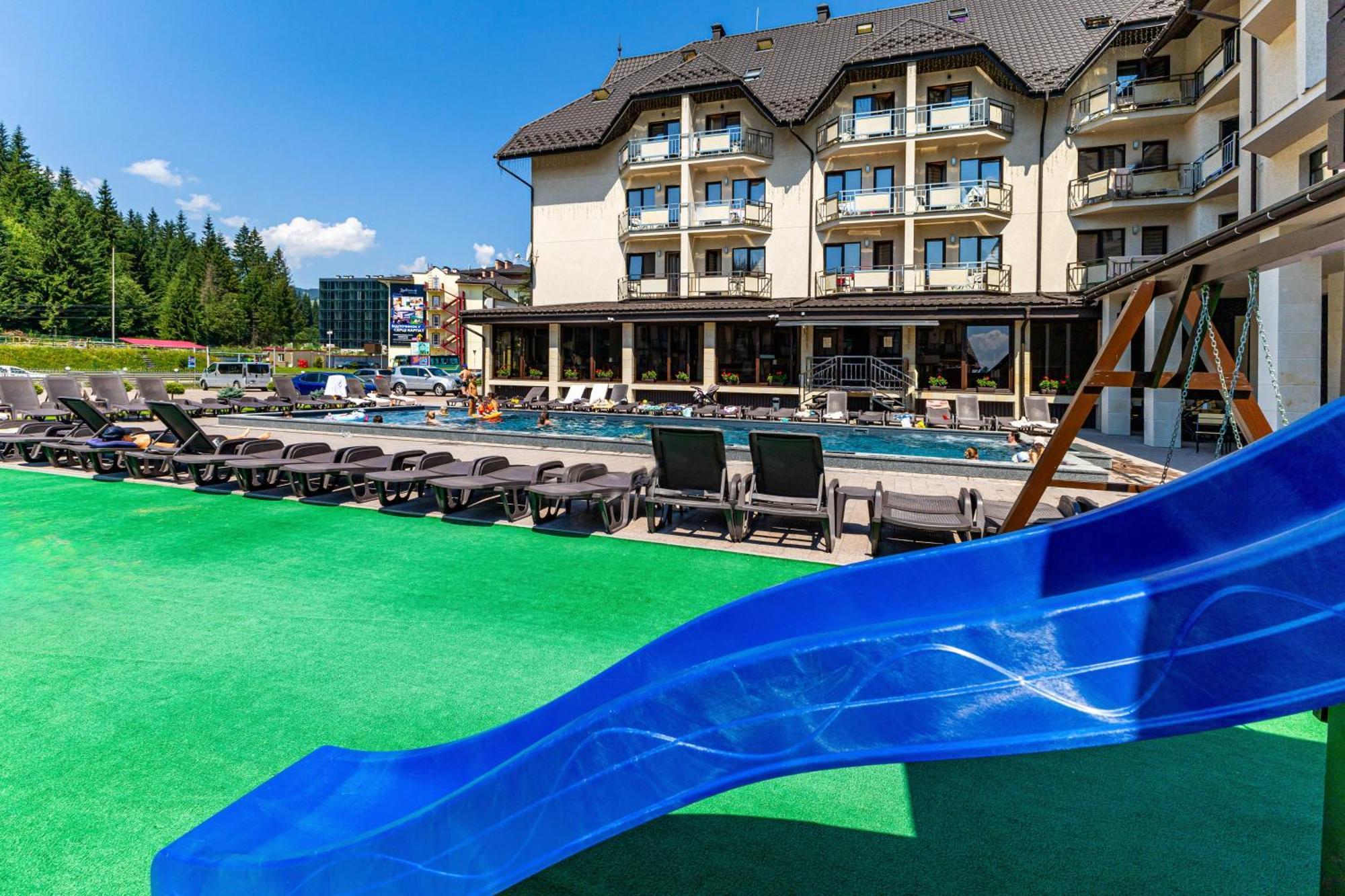 בוקובל Continental Spa Resort מראה חיצוני תמונה